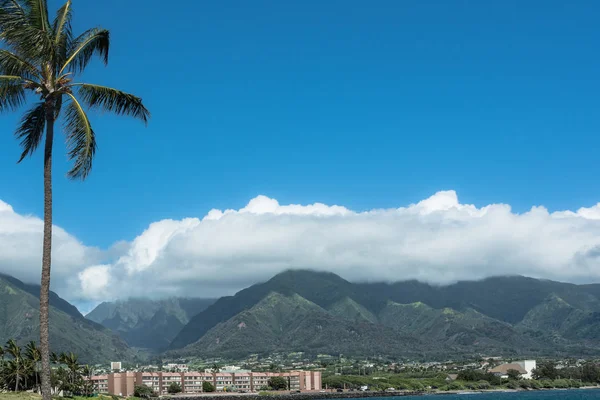 Kahului vista da praia, Maui, Havaí Fotografia De Stock