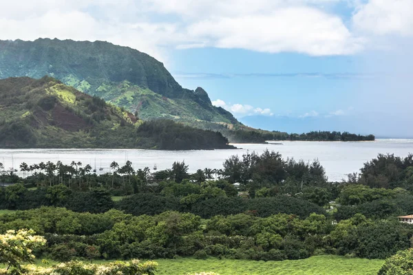 Costa de Hanalei, Kauai, Havaí — Fotografia de Stock