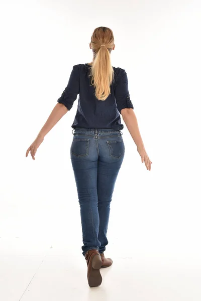 Full Length Portrait Blonde Girl Wearing Simple Blue Shirt Jeans — Stock Photo, Image