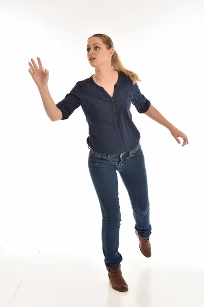 Full Length Portrait Girl Wearing Simple Blue Shirt Jeans Standing — Stock Photo, Image