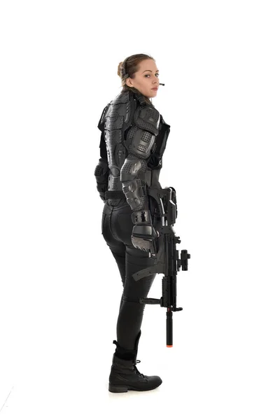 Full Length Portrait Female Soldier Wearing Black Tactical Armour Holding — Stock Photo, Image