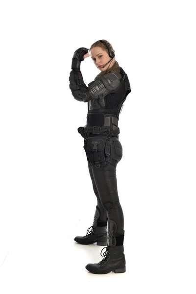 Full Length Portrait Female Soldier Wearing Black Tactical Armour Standing — Stock Photo, Image