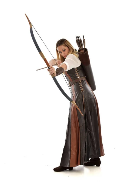 Full Length Portrait Woman Wearing Brown Medieval Fantasy Outfit Bow — Stock Photo, Image
