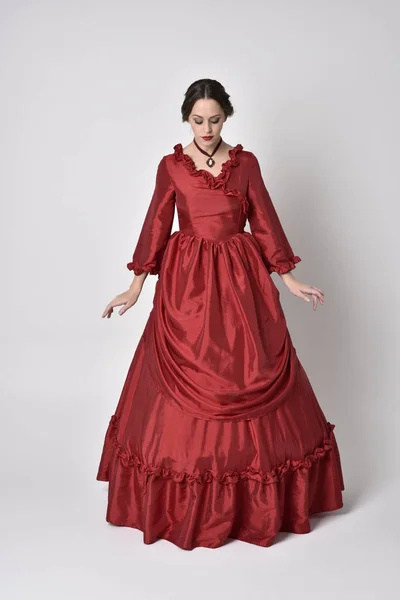 Full Length Portrait Brunette Girl Wearing Red Silk Victorian Gown — Stock Photo, Image