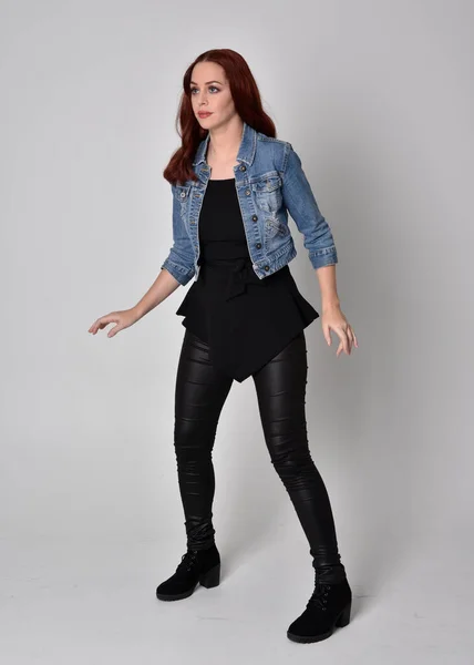 Portrait Pretty Girl Red Hair Wearing Black Leather Pants Denim — Stock Photo, Image