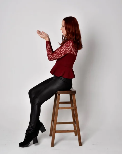 Portrait Pretty Girl Red Hair Wearing Leather Pants Long Sleeved — Stock Photo, Image