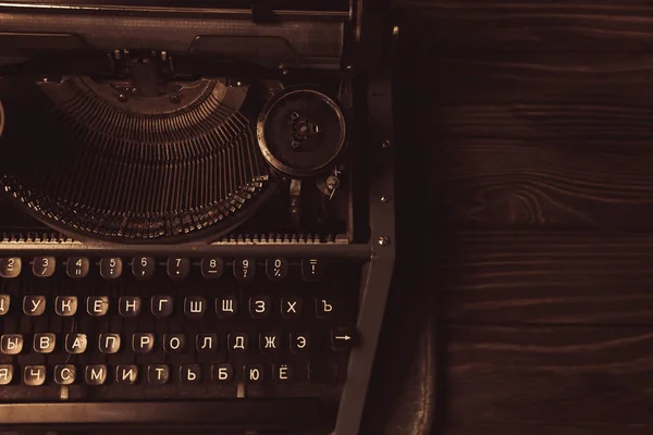 Schreibmaschine Retro Stil Auf Holzgrund — Stockfoto