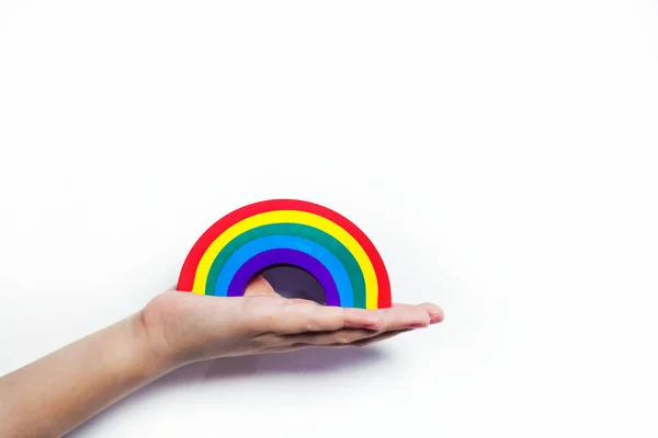 Palme per bambini arcobaleno su sfondo bianco — Foto Stock