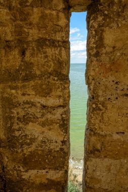 Belgorod-Dniester kale en büyük Ortaçağ kaleleri Ukrayna biridir. Çevre duvarları ve 2.5 km ve Toplam alan birden fazla 9 hektar.