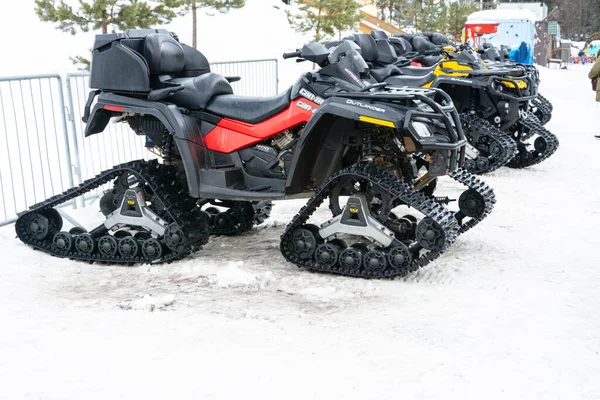 Bukovel, Ukraine February 3, 2019: Black snowmobiles from a company outlander and can-can in Bukovel, Ukraine. — Stock Photo, Image