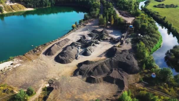 Mining Industry Stone Quarry Cranes Trucks Basalt Processing Quarry Ukrainian — 비디오