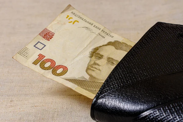 Ukrainische Griwna Einer Schwarzen Brieftasche Auf Grauem Hintergrund — Stockfoto