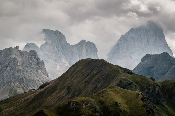Vista Nublada Los Dolomitas Italia — Foto de Stock