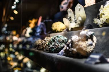 Floransa, İtalya 01 14 2018: Mineral Müzesi koleksiyonunda