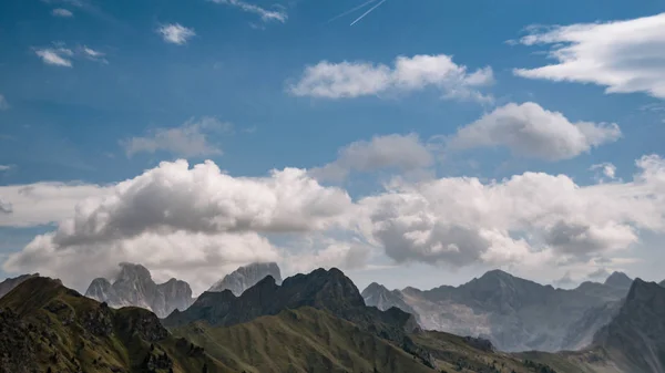 Vista panorámica de Dolomitas — Foto de Stock