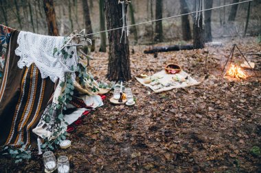 ormanda güzel rustik dekorasyon