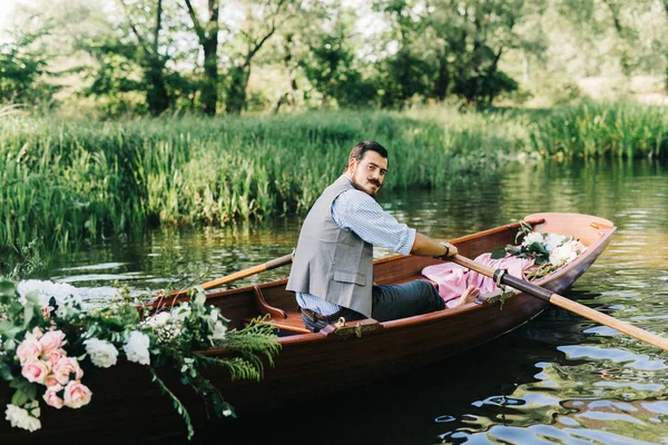 Young Handsome Groom Boat Outdoors — Stock Photo, Image