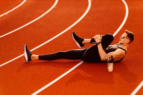 Young Man Exercising Stadium — Stock Photo, Image