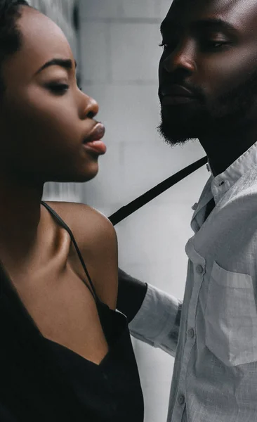 Modern Afro-Amerikan çift portresi