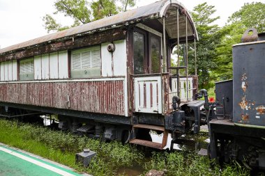 Eski tren şehir parkı terk