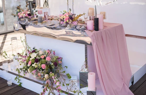 Mesa de boda y florística . — Foto de Stock