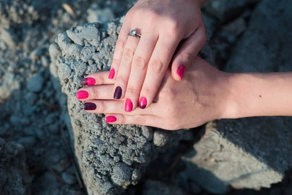 Manicure Elegante Puro Mãos Mulheres Motivos Verão Manicura Longa Tons — Fotografia de Stock