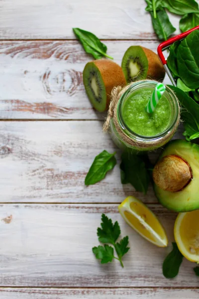 Frischer Avocado Smoothie Auf Holztisch Draufsicht Mit Kopierraum — Stockfoto