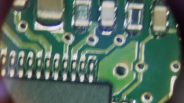 Büyütme altında elektrik pano montajı