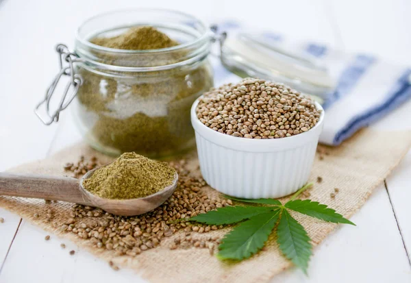 Hemp seeds, hemp oil and hemp flour — Stock Photo, Image