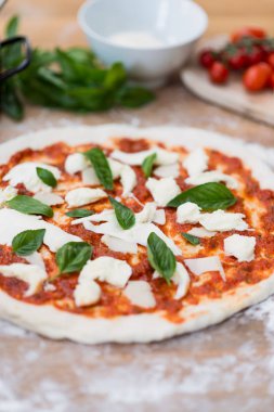 taze ev yapımı pizza