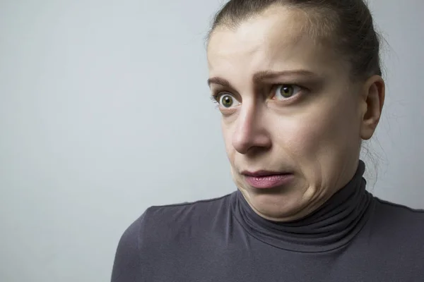 Disgust Woman Expresses Emotion Rejection — Stock Photo, Image