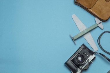 Seyahat kavramı. Uçakta uçuş planı.