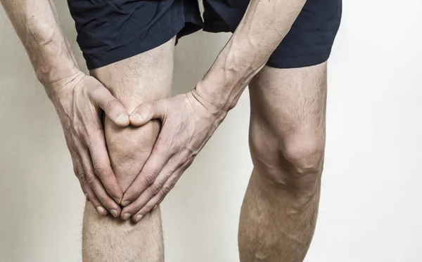 Τραυματισμός Της Άρθρωση Του Γόνατος Πόνος Στο Γόνατο Συσσώρευση Υγρού — Φωτογραφία Αρχείου