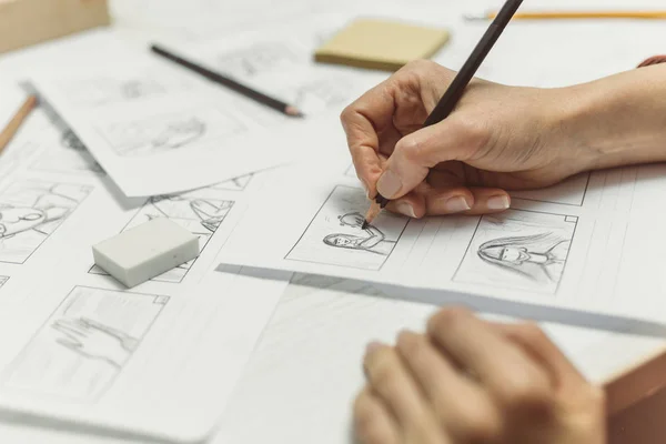 Artista Animador Desenha Storyboards — Fotografia de Stock