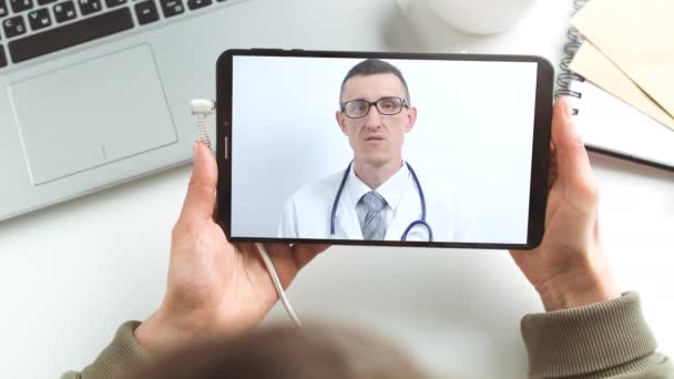 Doctor Advises Online Chat Tablet Screen Remote Connection Male Physician — Stock Video