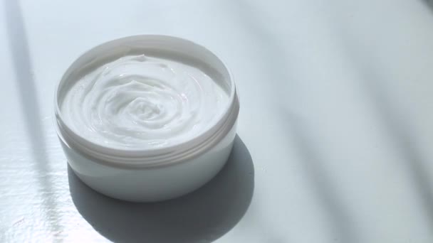 Crema Estética Para Cuidado Piel Hidratante Para Cara — Vídeo de stock