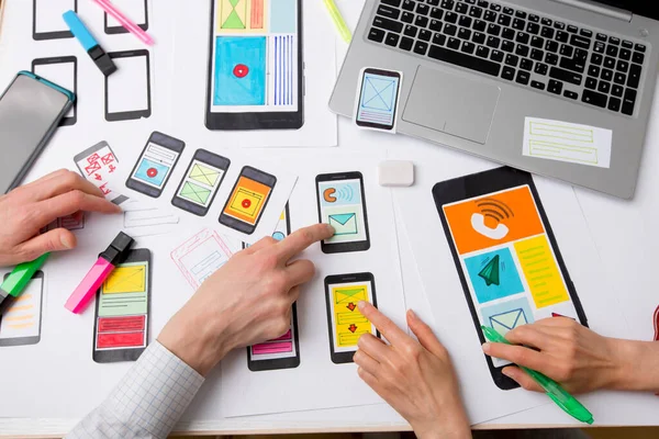 Web Designer Draws Sketches Mobile Phone Applications Development Experienced User — Stock Photo, Image