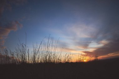 Gün batımından hemen sonra güzel gökyüzü