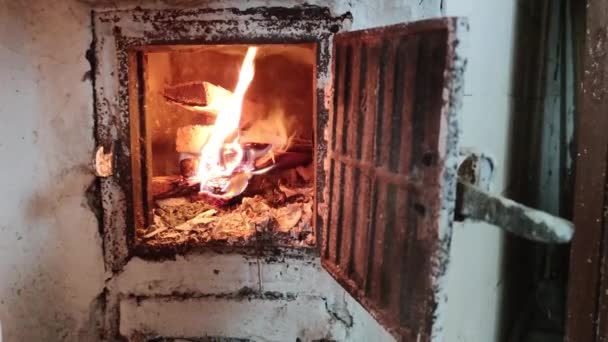 Ανοιχτή Φλόγα Φωτιάς Παλιό Φούρνο — Αρχείο Βίντεο