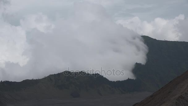 Cratera Vulcão Bromo Indonésia Ilha Java — Vídeo de Stock