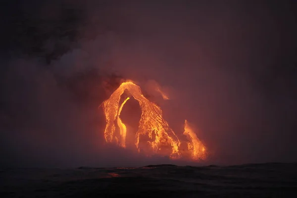 Lava Quente Vulcão Havaiano Kilauea Flui Para Águas Oceano Pacífico — Fotografia de Stock