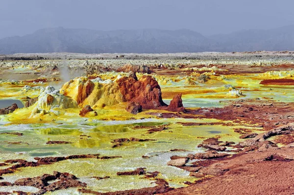 ダルール火山 エチオピアの印象的な色 — ストック写真