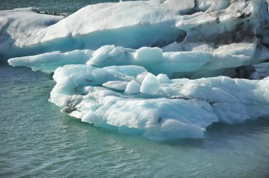 İzlanda. Buzdağları Jokulsarlon