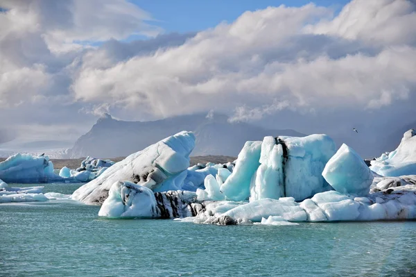 Исландия Айсберги Иокульсарлона — стоковое фото