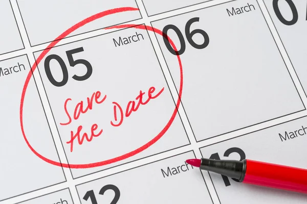 Guardar la fecha escrita en un calendario - 05 de marzo — Foto de Stock