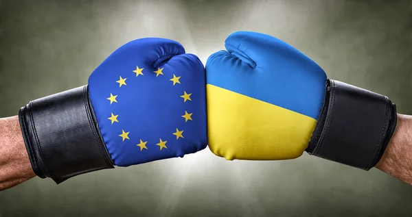 Поєдинку між Європейським Союзом та Україною — стокове фото