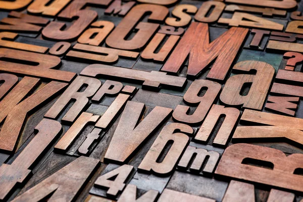 Viejo tipografía madera tipo bloques de impresión — Foto de Stock