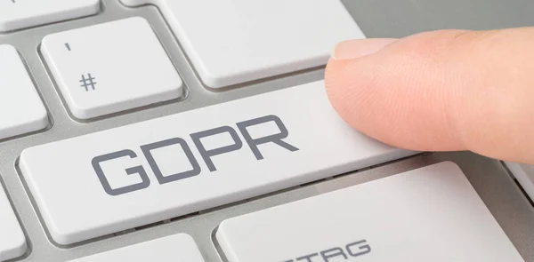 Et tastatur med en mærket knap - GDPR - Stock-foto