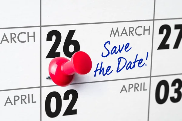 Calendario de pared con un alfiler rojo - 26 de marzo — Foto de Stock