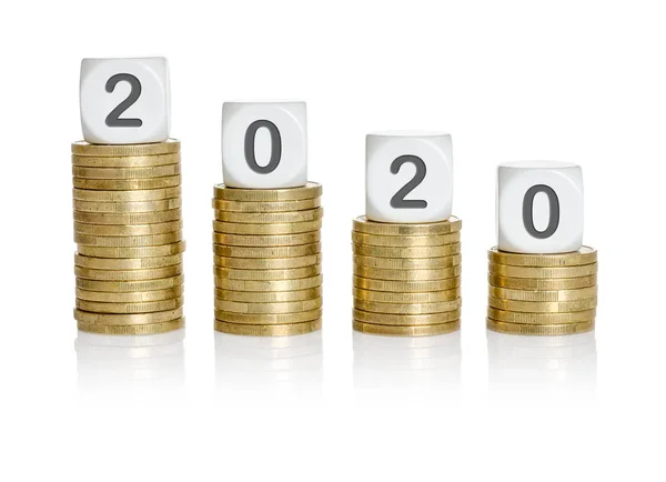 Coin stacks with letter dice - 2020 — Stock Photo, Image